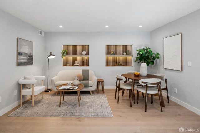 24 Lawrence Avenue, San Francisco, CA 94112
