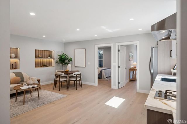 24 Lawrence Avenue, San Francisco, CA 94112