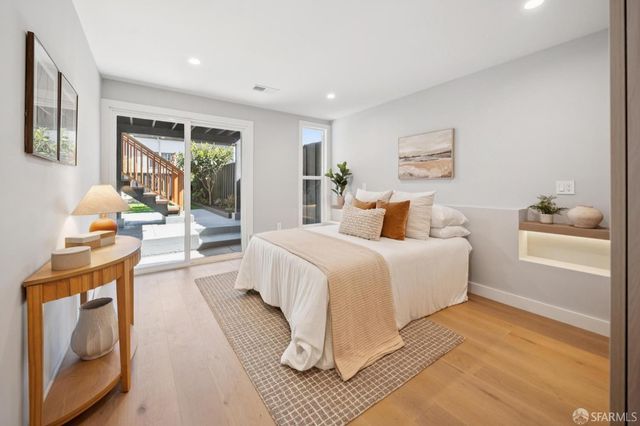 24 Lawrence Avenue, San Francisco, CA 94112