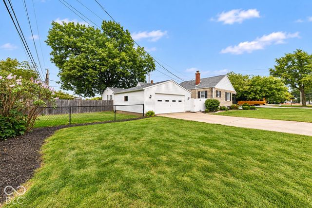 1828 N Lynhurst Drive, Indianapolis, IN 46224