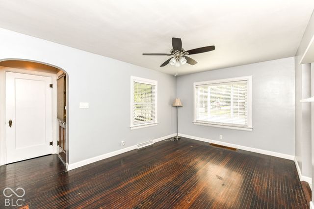 1828 N Lynhurst Drive, Indianapolis, IN 46224