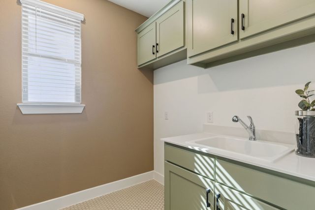 200 Bristol Lane, Azle, TX 76020