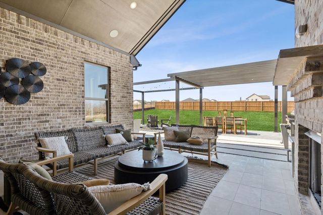 200 Bristol Lane, Azle, TX 76020