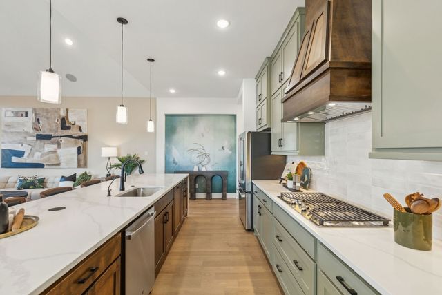 200 Bristol Lane, Azle, TX 76020