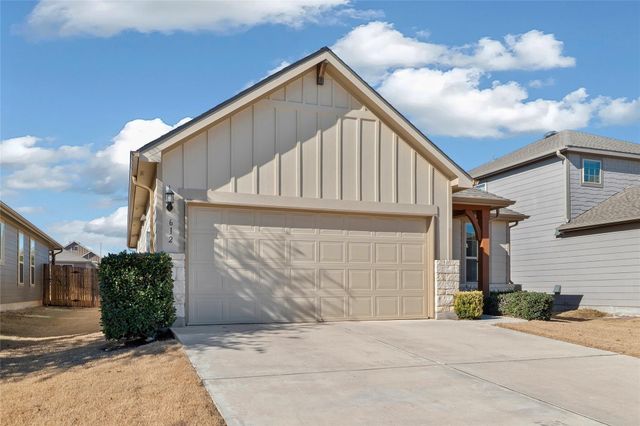 612 Reinhardt BLVD, Georgetown, TX 78626