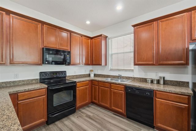 3016 SUNSCAPE TERRACE, Groveland, FL 34736