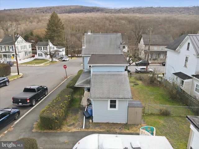 431 SOUTH ST, Jim Thorpe, PA 18229