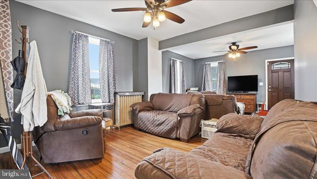 431 SOUTH ST, Jim Thorpe, PA 18229