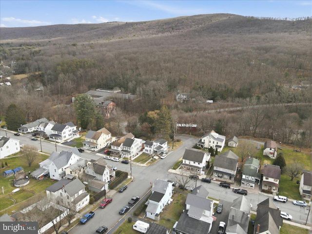 431 SOUTH ST, Jim Thorpe, PA 18229