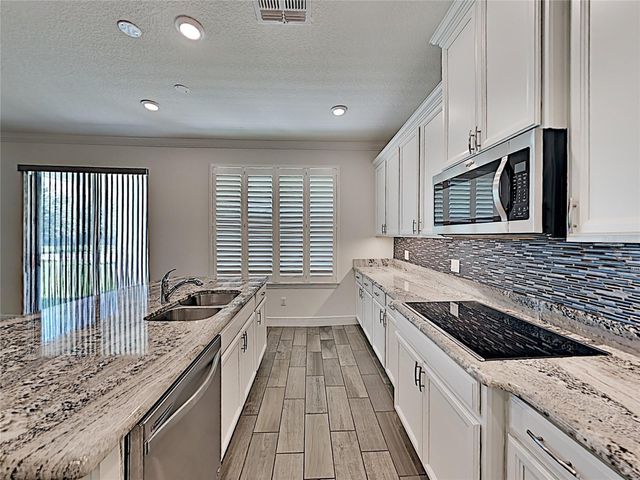 8931 LOOKOUT POINTE DRIVE, Windermere, FL 34786