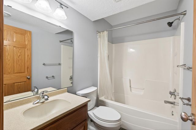 19009 236th Avenue NW, Big Lake, MN 55309