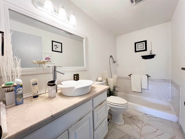 598 N 395 Hwy, Kettle Falls, WA 99141