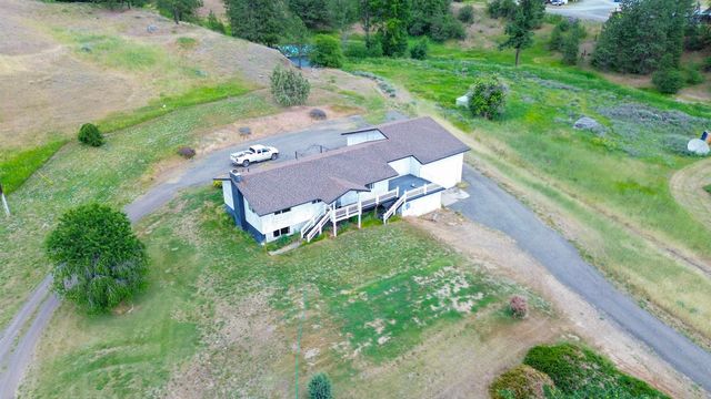 598 N 395 Hwy, Kettle Falls, WA 99141