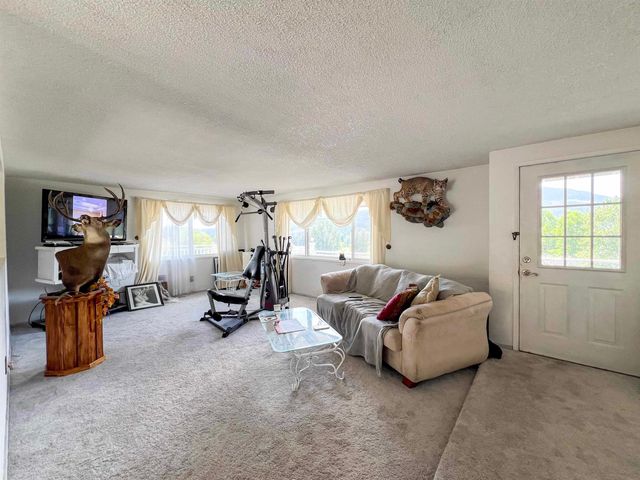 598 N 395 Hwy, Kettle Falls, WA 99141