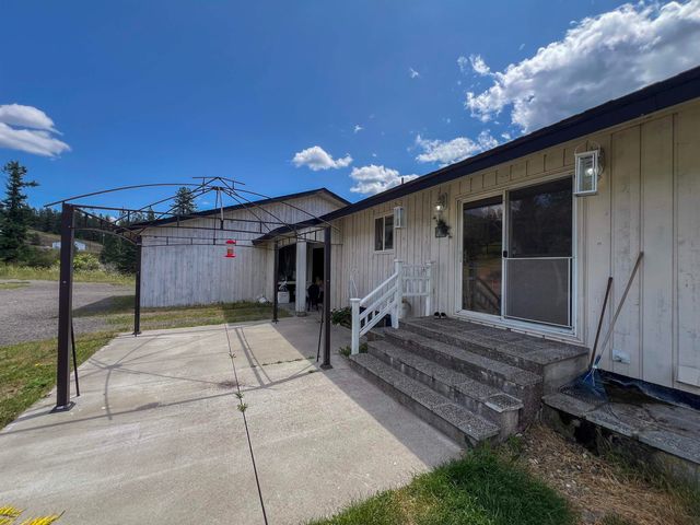 598 N 395 Hwy, Kettle Falls, WA 99141