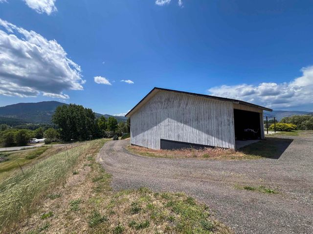 598 N 395 Hwy, Kettle Falls, WA 99141