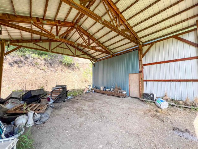 598 N 395 Hwy, Kettle Falls, WA 99141