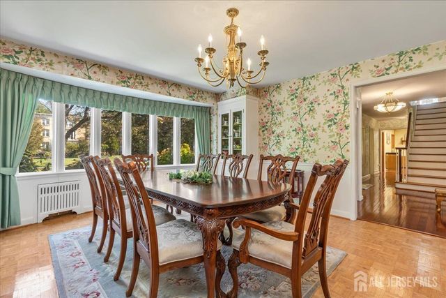 544 W 8th Street W, Plainfield, NJ 07060