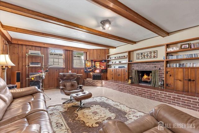 544 W 8th Street W, Plainfield, NJ 07060