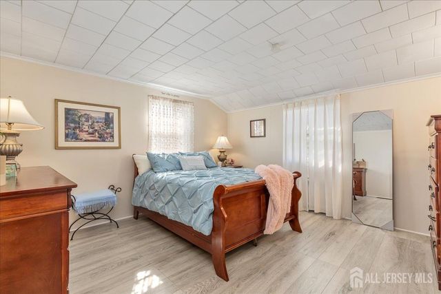 544 W 8th Street W, Plainfield, NJ 07060