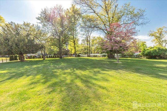 544 W 8th Street W, Plainfield, NJ 07060