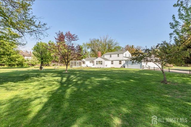 544 W 8th Street W, Plainfield, NJ 07060