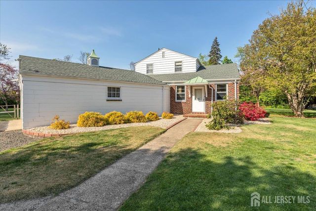 544 W 8th Street W, Plainfield, NJ 07060