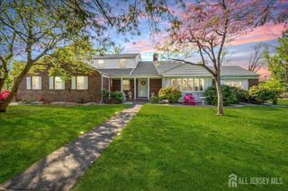 544 W 8th Street W, Plainfield, NJ 07060