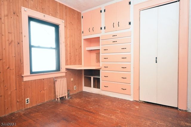 128 Crane St, Roselle Boro, NJ 07203