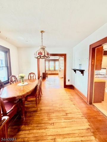 128 Crane St, Roselle Boro, NJ 07203