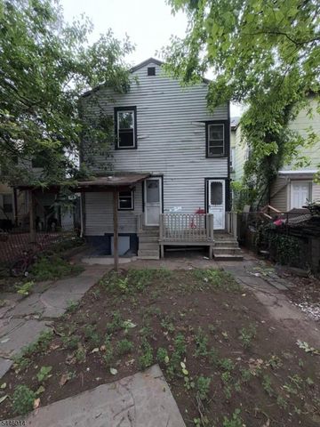 167 Pearl St 2, Paterson City, NJ 07501
