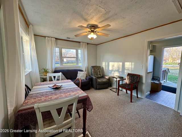 3212 S Catherine Street, Lansing, MI 48911