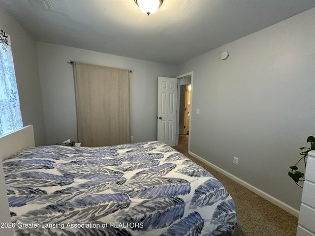 3212 S Catherine Street, Lansing, MI 48911