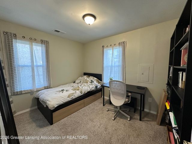 3212 S Catherine Street, Lansing, MI 48911