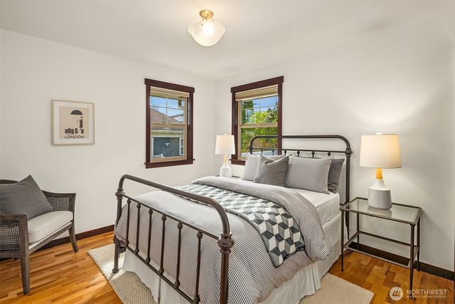 757 N 65th Street, Seattle, WA 98103