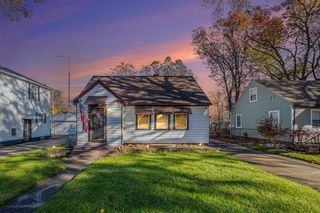 3024 Woodcliffe Drive, Muskegon, MI 49444