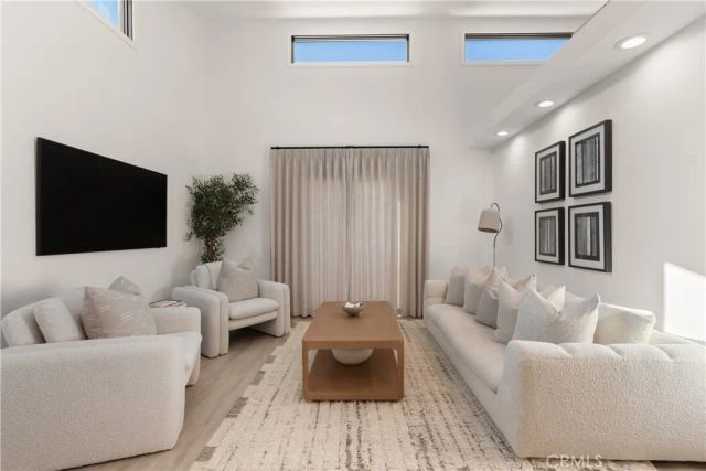 521 Westminster, Newport Beach, CA 92663