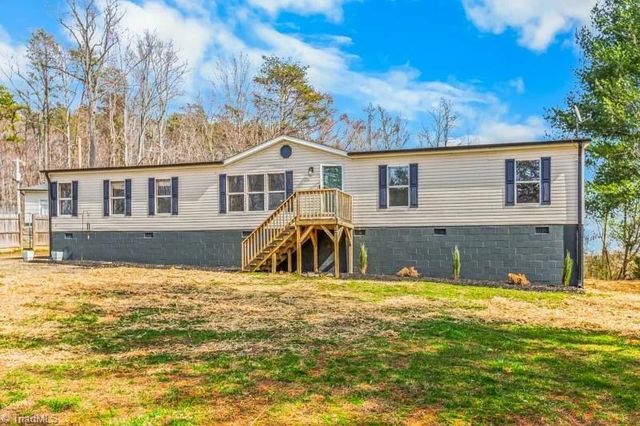 1030 Cloud Land Circle, Westfield, NC 27053