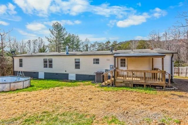 1030 Cloud Land Circle, Westfield, NC 27053