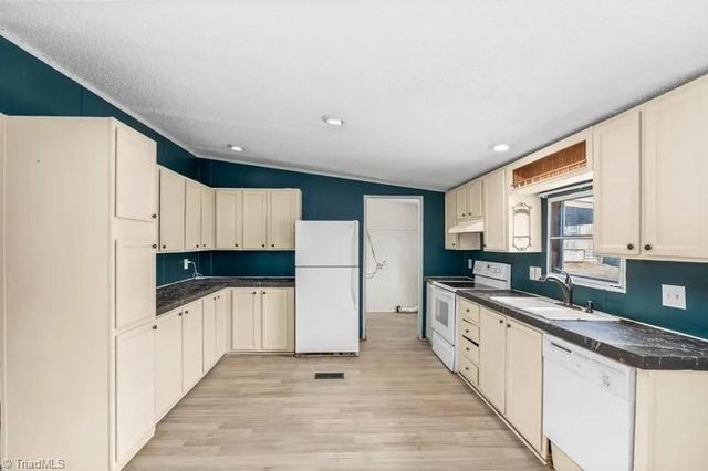 1030 Cloud Land Circle, Westfield, NC 27053