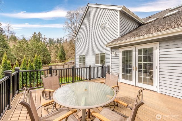 16904 237th Place NE, Woodinville, WA 98077