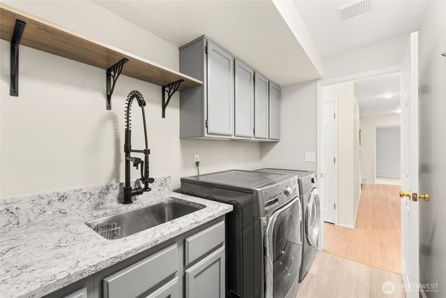 16904 237th Place NE, Woodinville, WA 98077