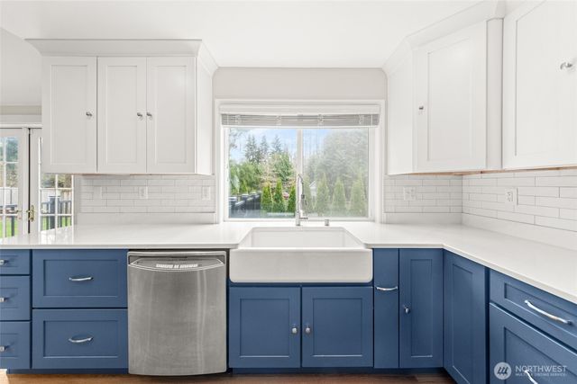 16904 237th Place NE, Woodinville, WA 98077