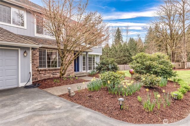 16904 237th Place NE, Woodinville, WA 98077
