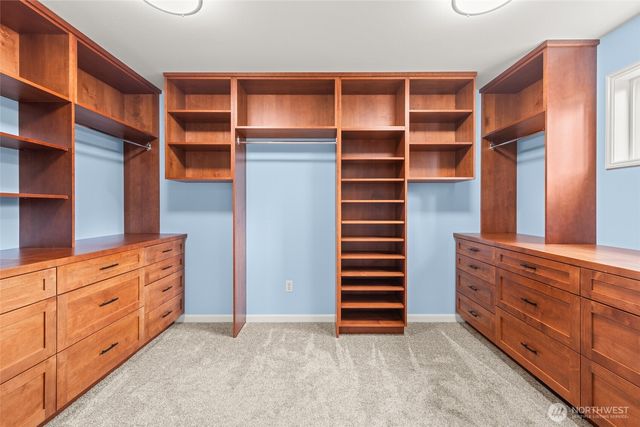 16904 237th Place NE, Woodinville, WA 98077