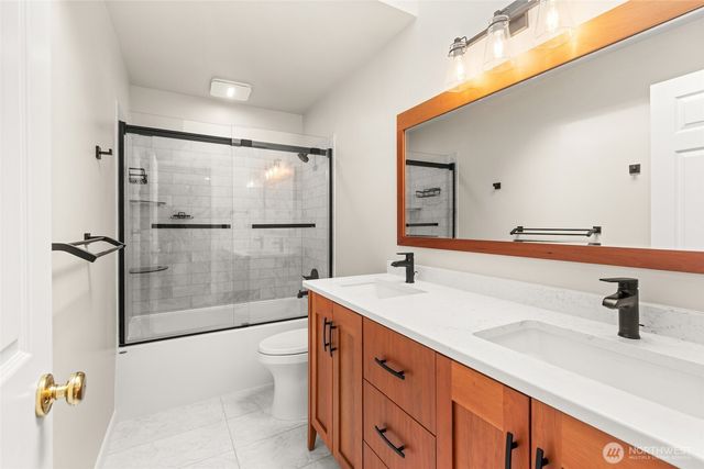 16904 237th Place NE, Woodinville, WA 98077