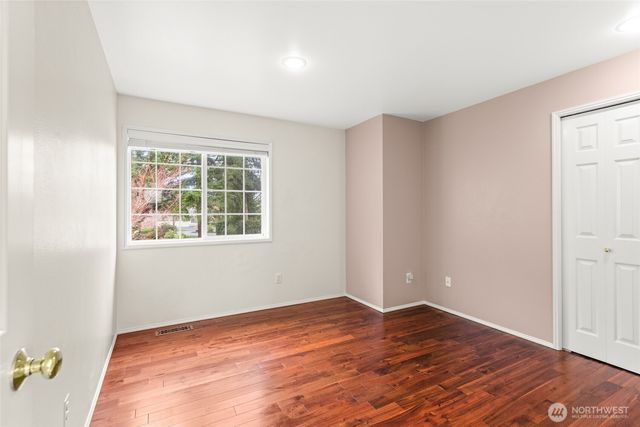 16904 237th Place NE, Woodinville, WA 98077