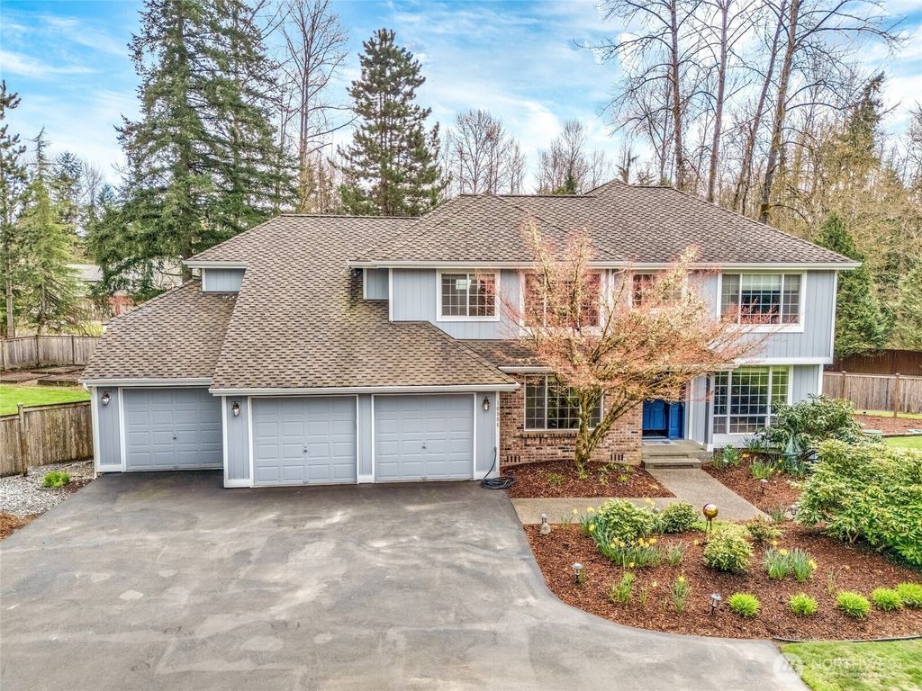 16904 237th Place NE, Woodinville, WA 98077