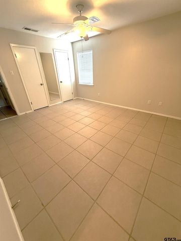 13675 Maple Dr., Tyler, TX 75709