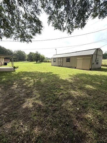 13675 Maple Dr., Tyler, TX 75709